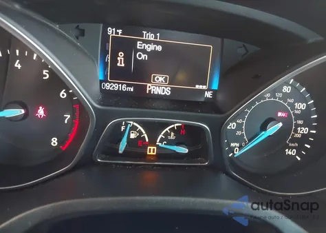 2016 Ford Focus Se z USA, uszkodzony, nr VIN 1FADP3F28GL356265